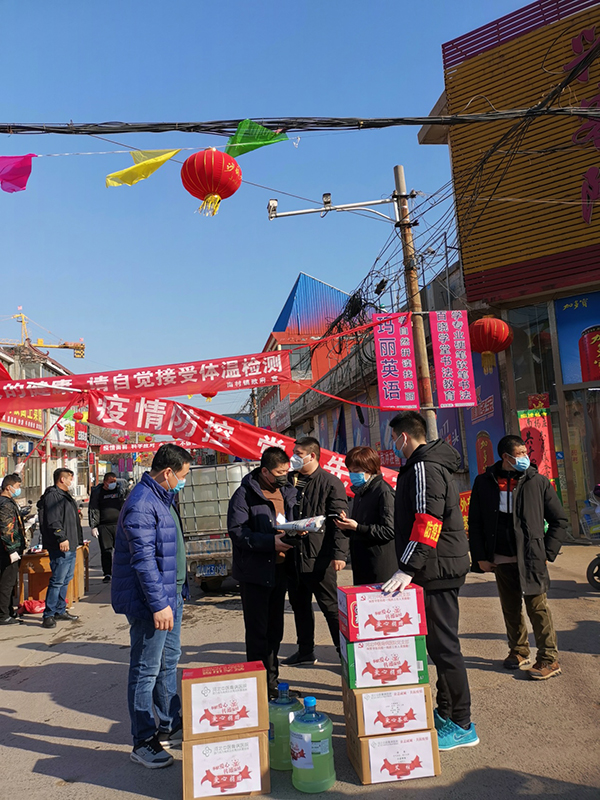 深入交流、留取联系方式